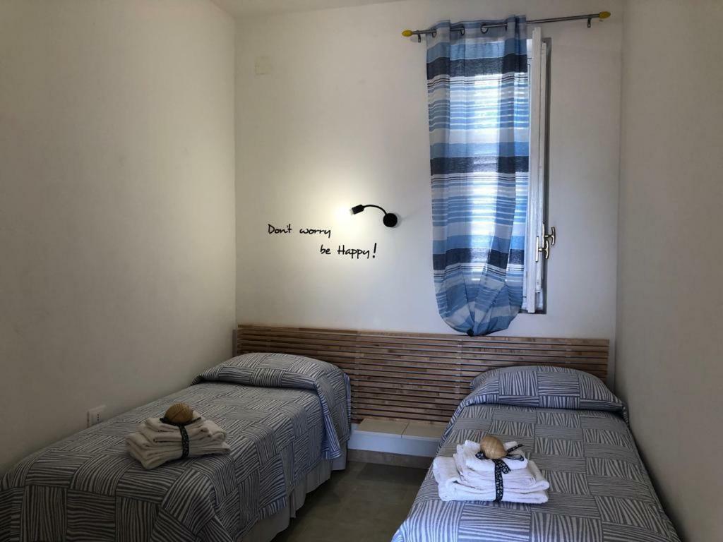 فيلا Cala Marina Holidays ترابيتو المظهر الخارجي الصورة